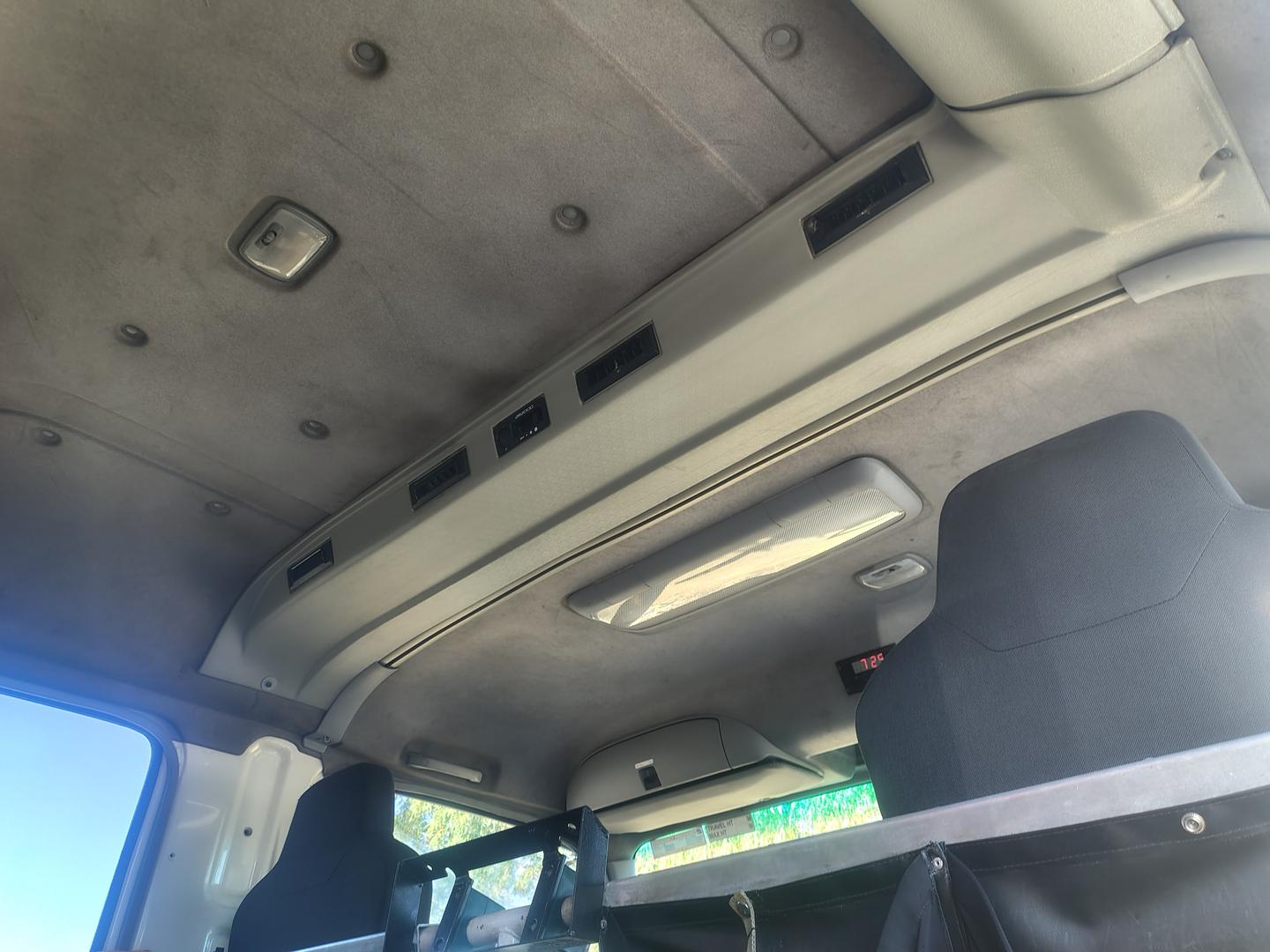 2010 ISUZU FTS 800 (4x4) AUTOMATIC CREW C/CHAS