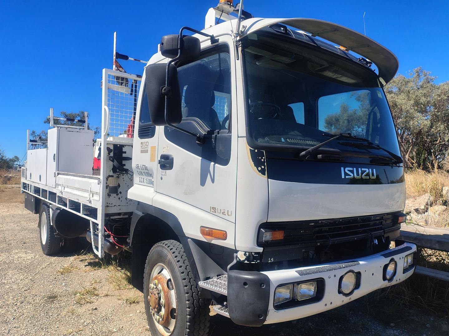 2005 ISUZU FSS FY 550 (4x4) 5 SP MANUAL C/CHAS