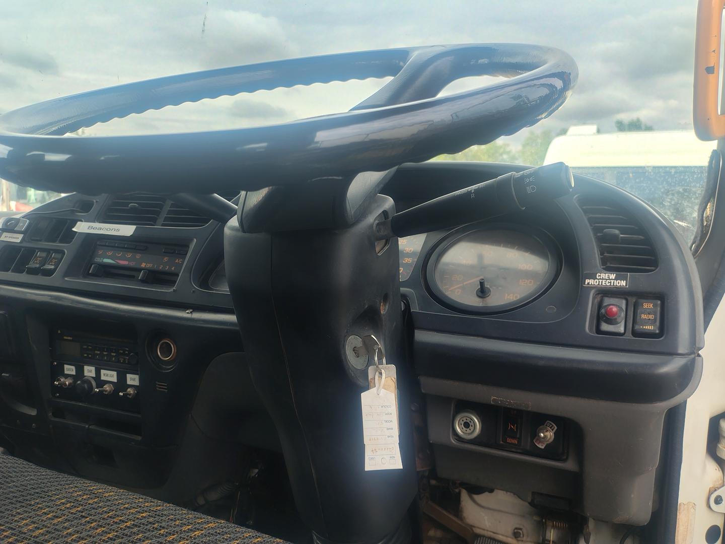 2006 ISUZU FSS F3 550 (4x4) 6 SP MANUAL CREW C/CHAS
