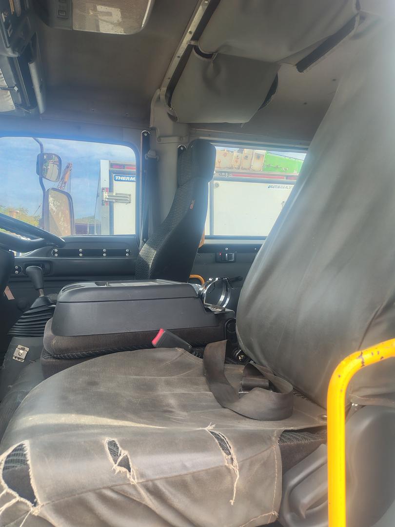 2006 ISUZU FSS F3 550 (4x4) 6 SP MANUAL CREW C/CHAS