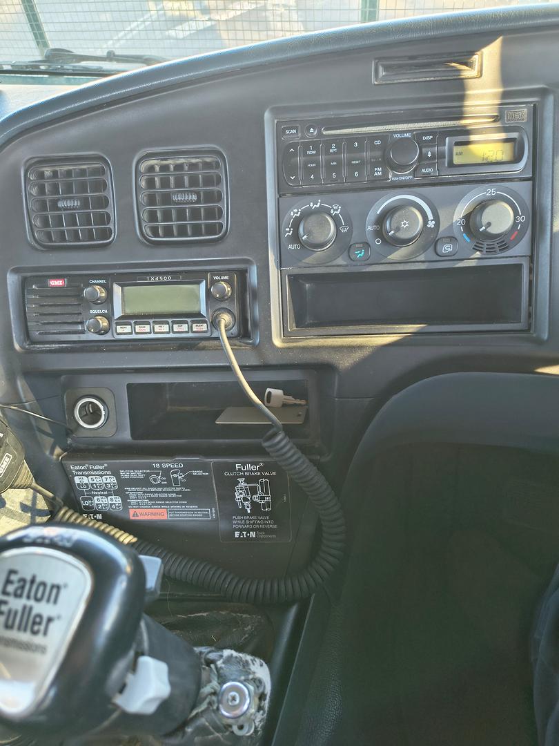 2010 MITSUBISHI FUSO FS FS MY08 52J LWB 18 SP MANUAL C/CHAS