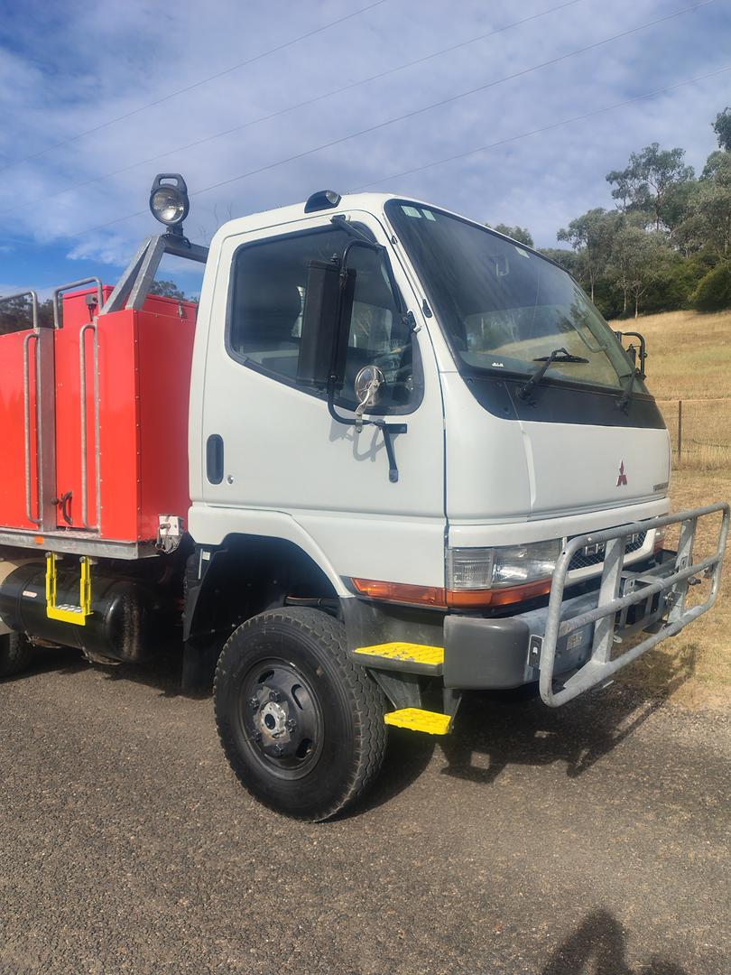 2007 MITSUBISHI FUSO CANTER 500/600 FG649 (4x4) MWB MANUAL FIRE TRUCK