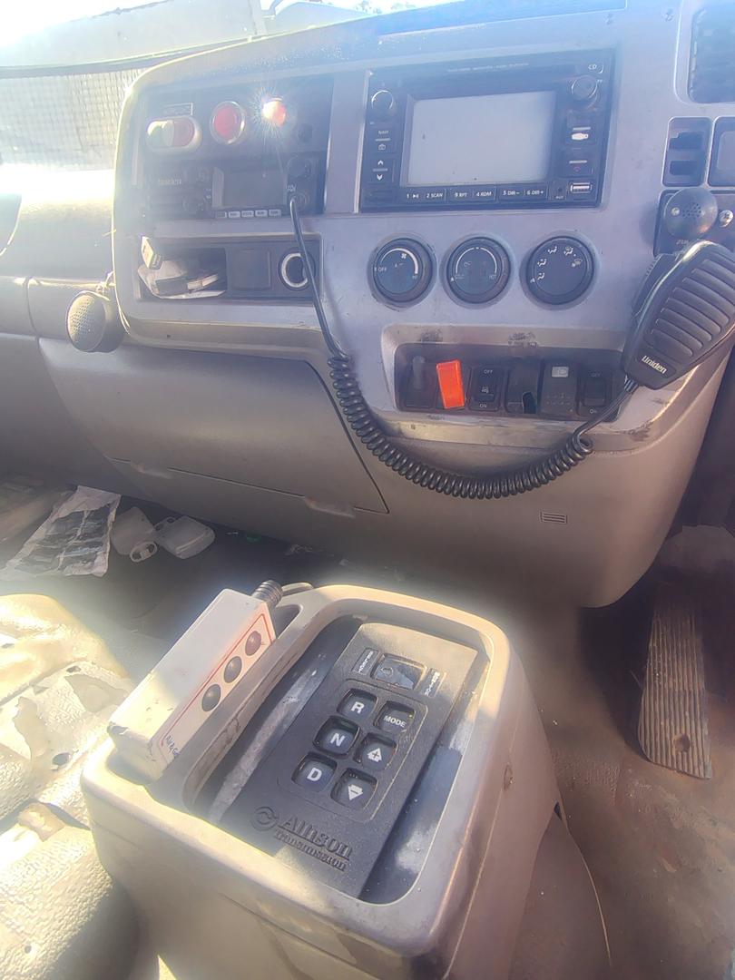 2012 UD(NISSAN) PK 17 280 AUTOMATIC TRAY