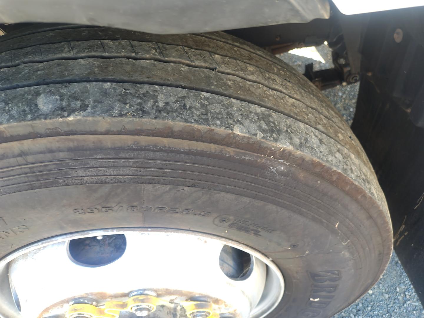 2012 UD(NISSAN) PK 17 280 AUTOMATIC TRAY