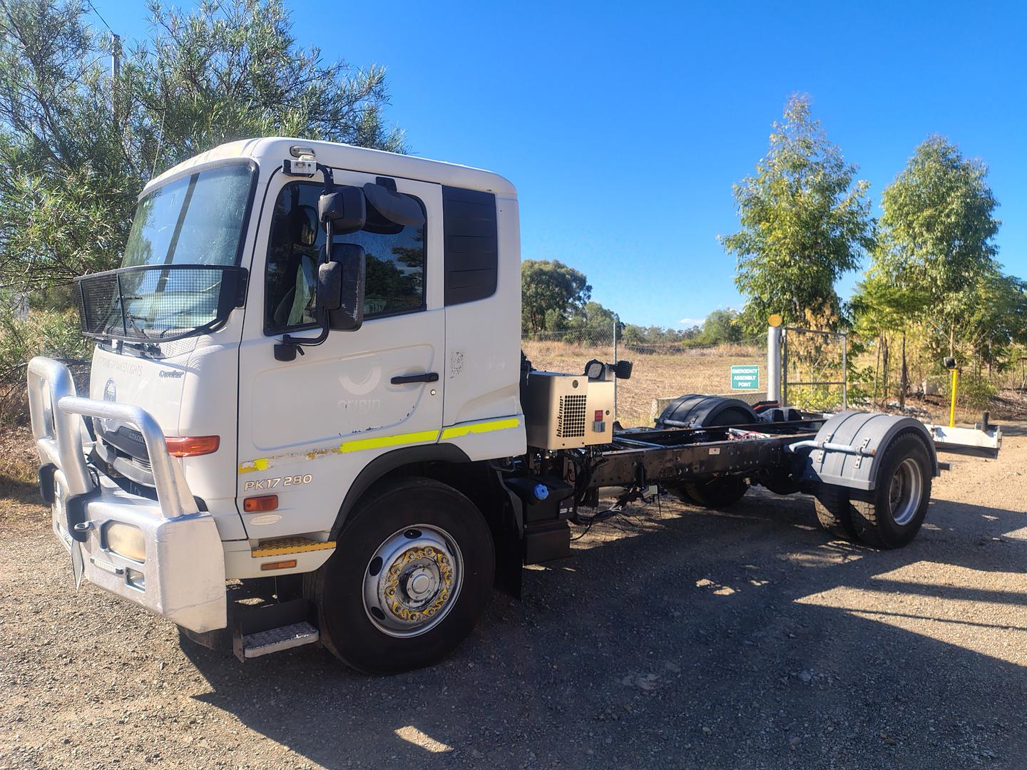 2012 UD(NISSAN) PK 17 280 AUTOMATIC TRAY