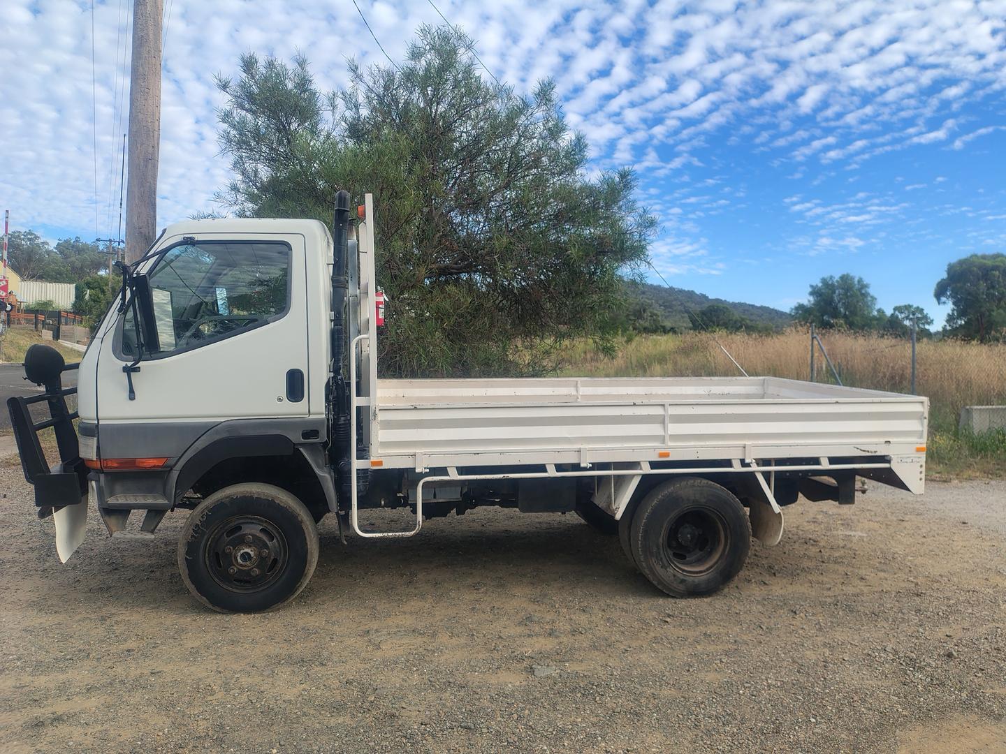 1996 MITSUBISHI CANTER W6 MWB (4x4) FG639 10 SP MANUAL C/CHAS