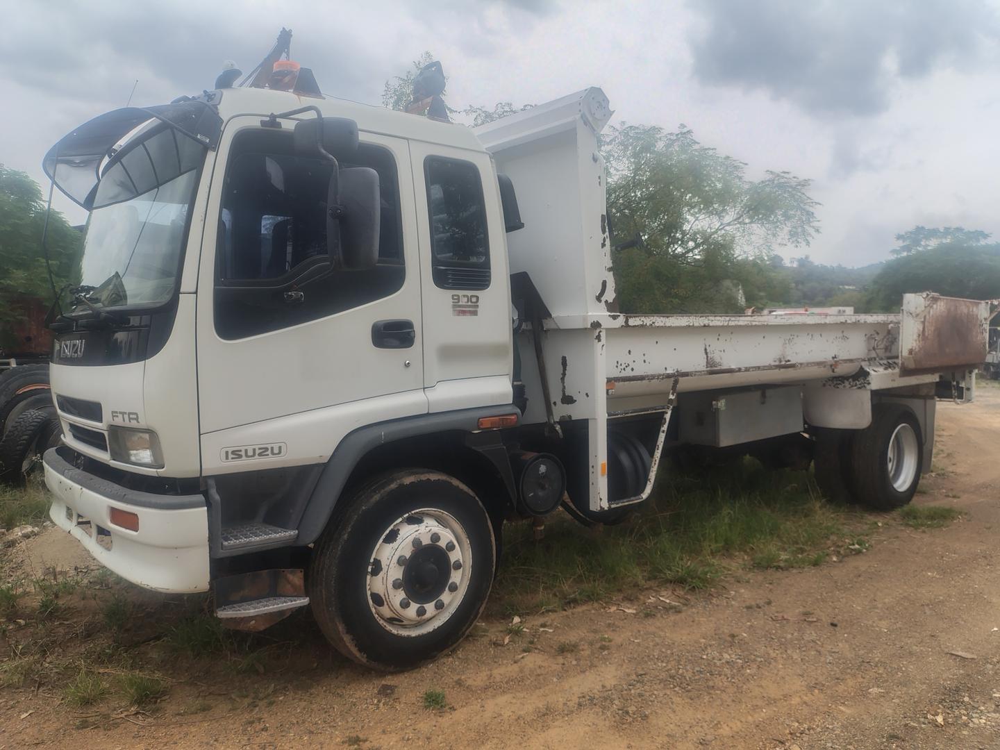 2004 ISUZU FTR 900 LONG 7 SP MANUAL C/CHAS