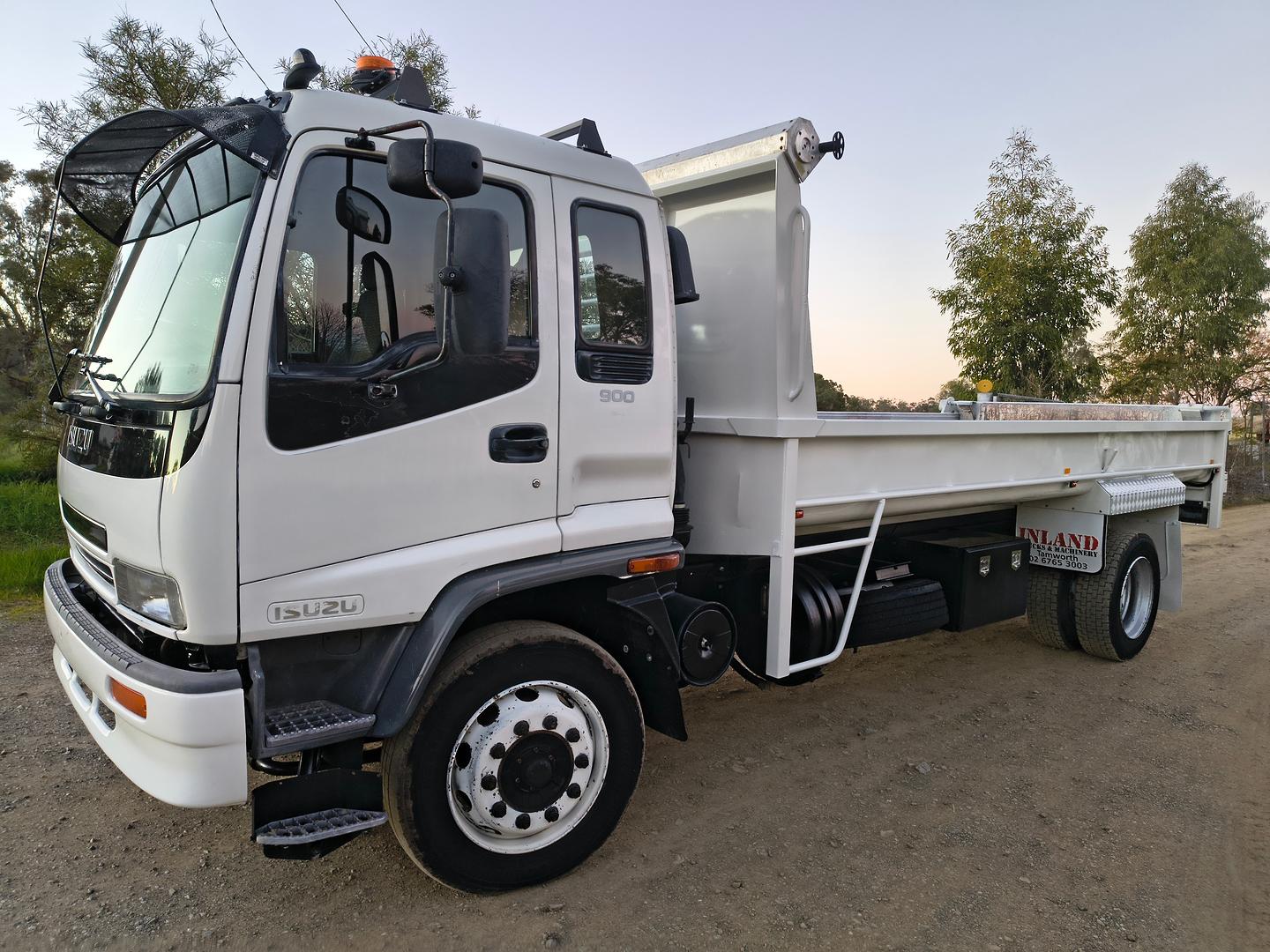 2004 ISUZU FTR 900 LONG 7 SP MANUAL C/CHAS