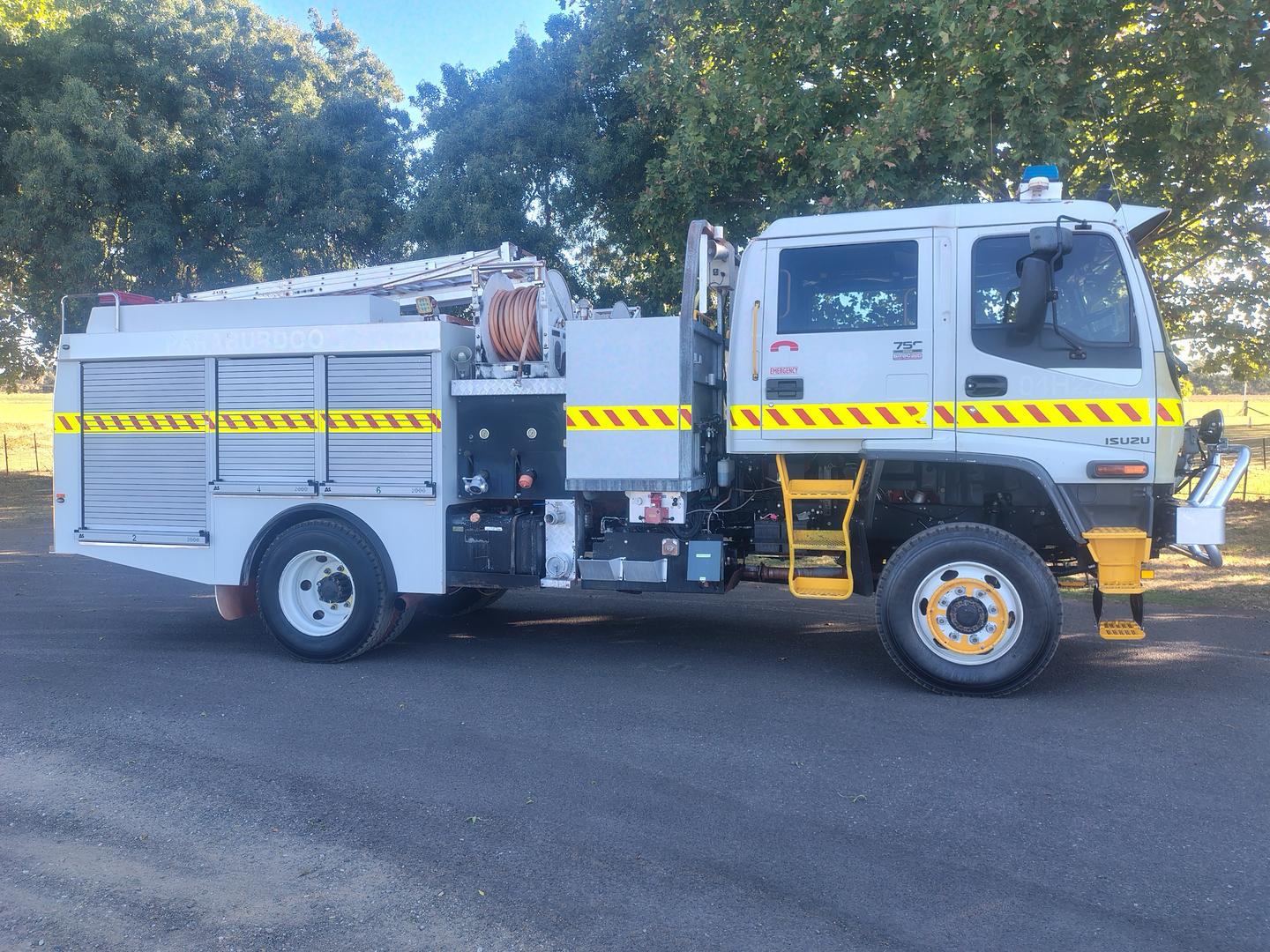 2006 ISUZU FTS 750 (4x4) 6 SP MANUAL CREW C/CHAS
