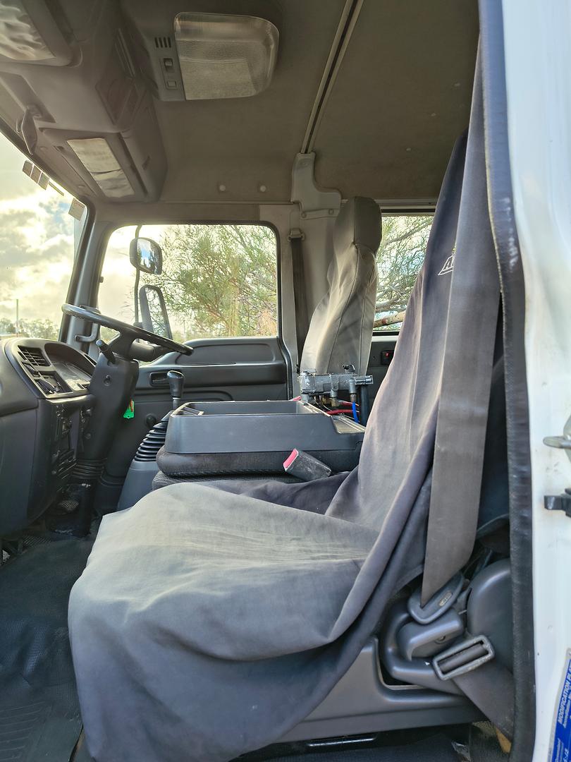 2007 ISUZU FRR F3 550 CREW 6 SP MANUAL C/CHAS