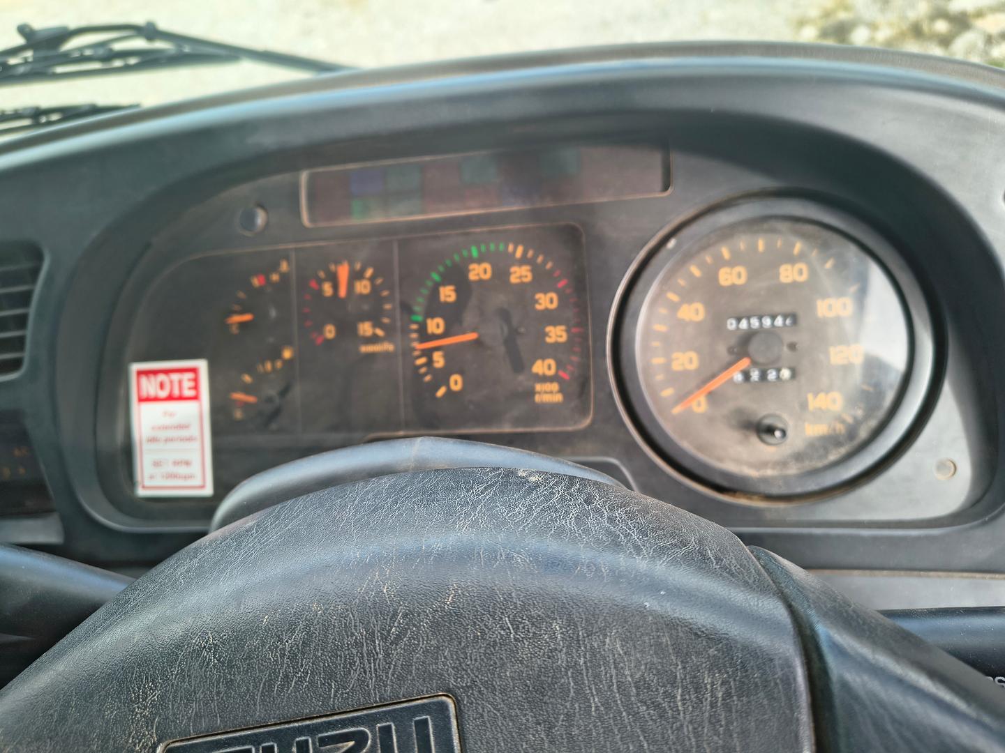 2002 ISUZU FTS FY 750 (4x4) 7 SP MANUAL + O/DRIVE CREW FIRE TRUCK