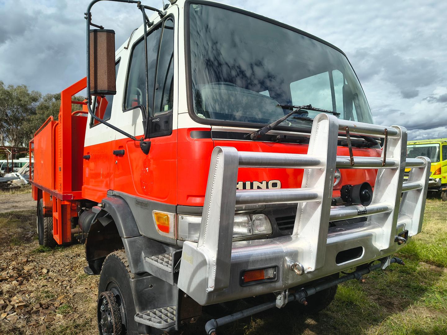2002 HINO RANGER 6 MEDIUM 6 SP MANUAL C/CHAS