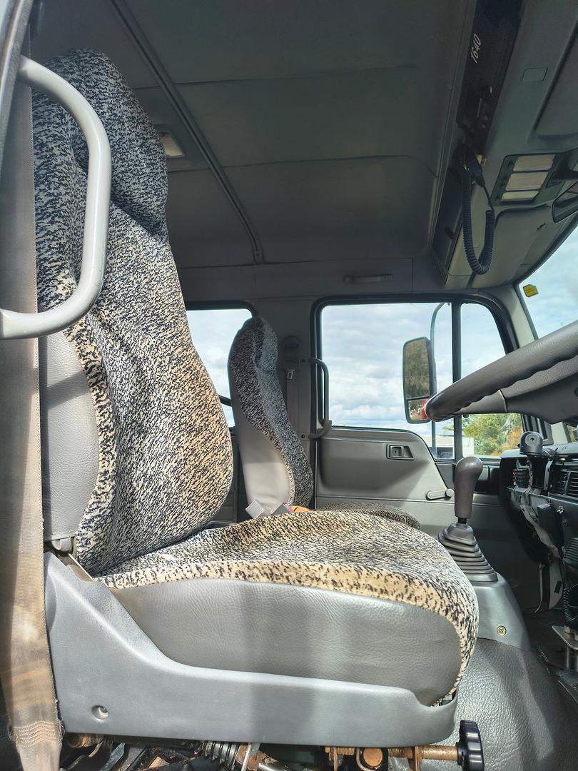 2002 HINO RANGER 6 MEDIUM 6 SP MANUAL C/CHAS