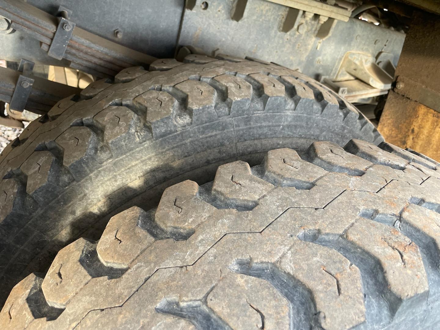 1999 ISUZU FTS 750 (4x4) 6 SP MANUAL CREW C/CHAS