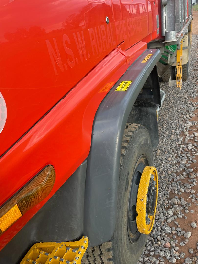 1999 ISUZU FTS 750 (4x4) 6 SP MANUAL CREW C/CHAS