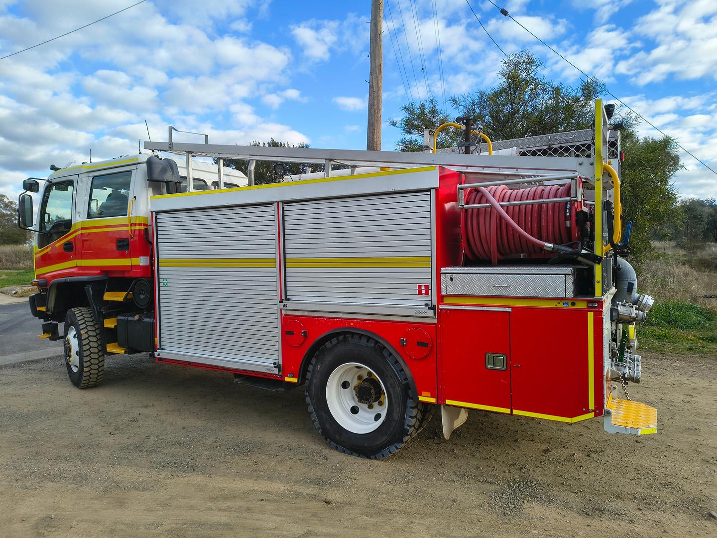 2006 ISUZU FTS 750 (4x4) 6 SP MANUAL CREW C/CHAS