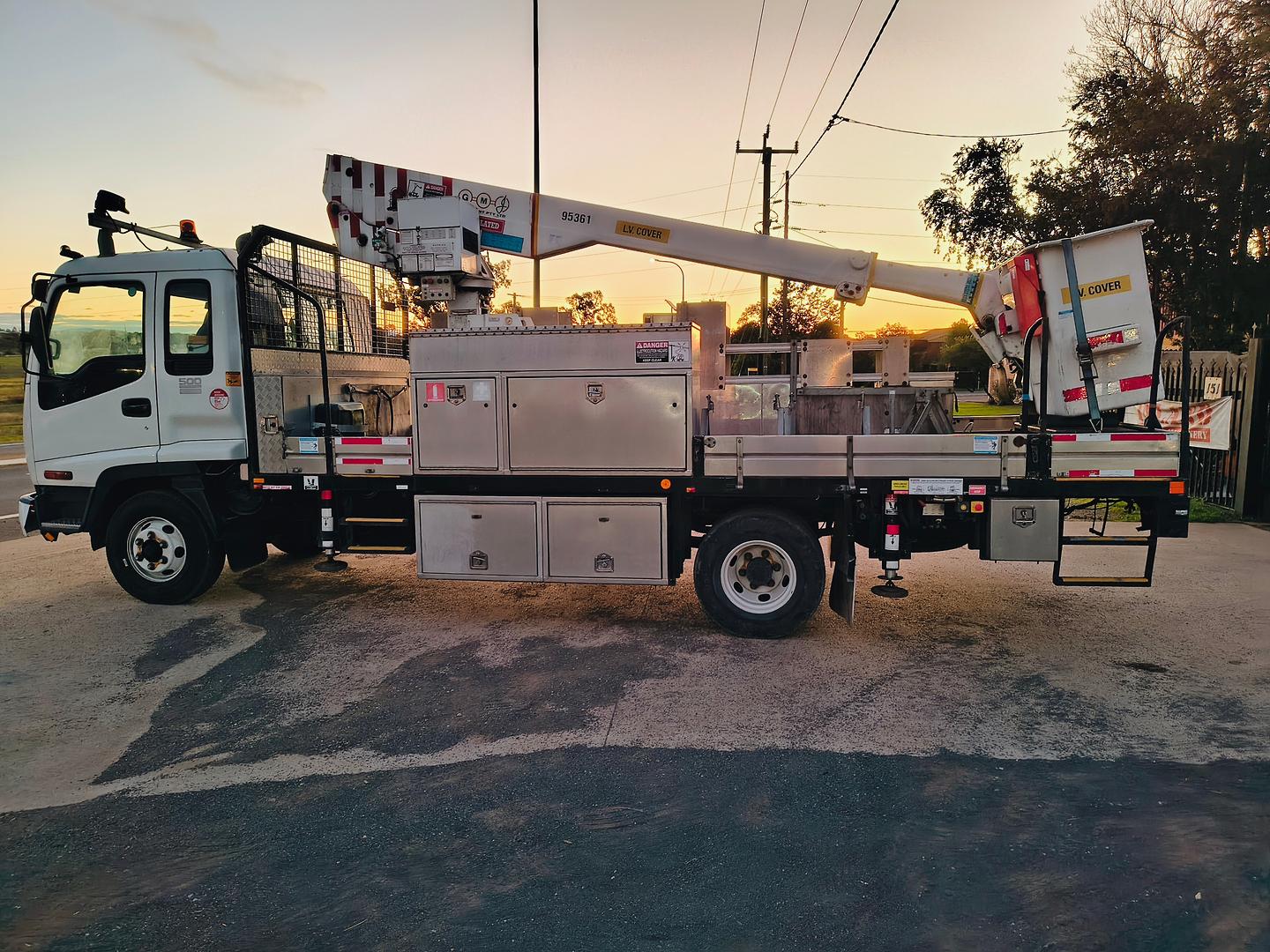 2005 ISUZU FRR F3 500 AUTO 4 SP AUTOMATIC C/CHAS