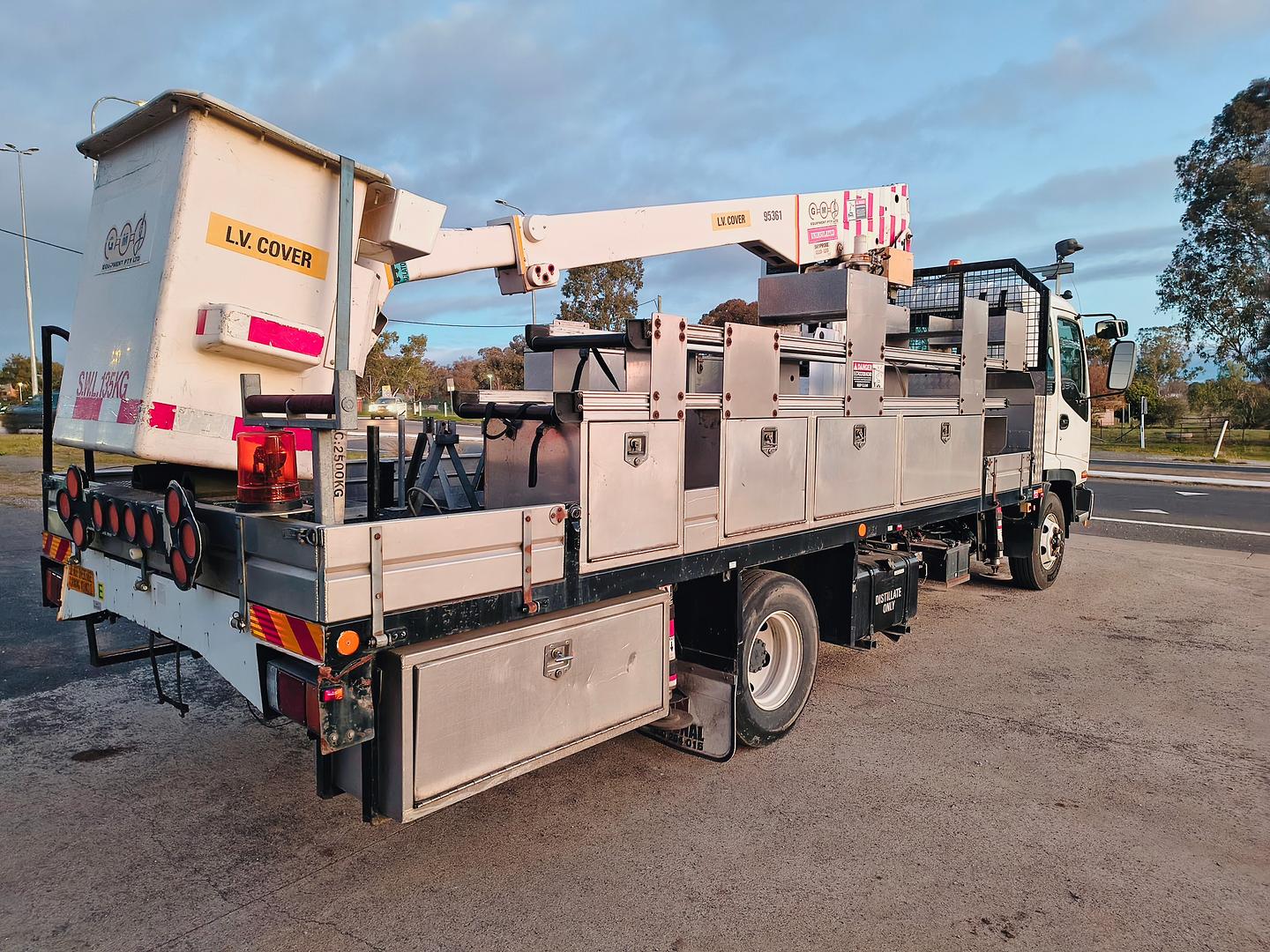 2005 ISUZU FRR F3 500 AUTO 4 SP AUTOMATIC C/CHAS