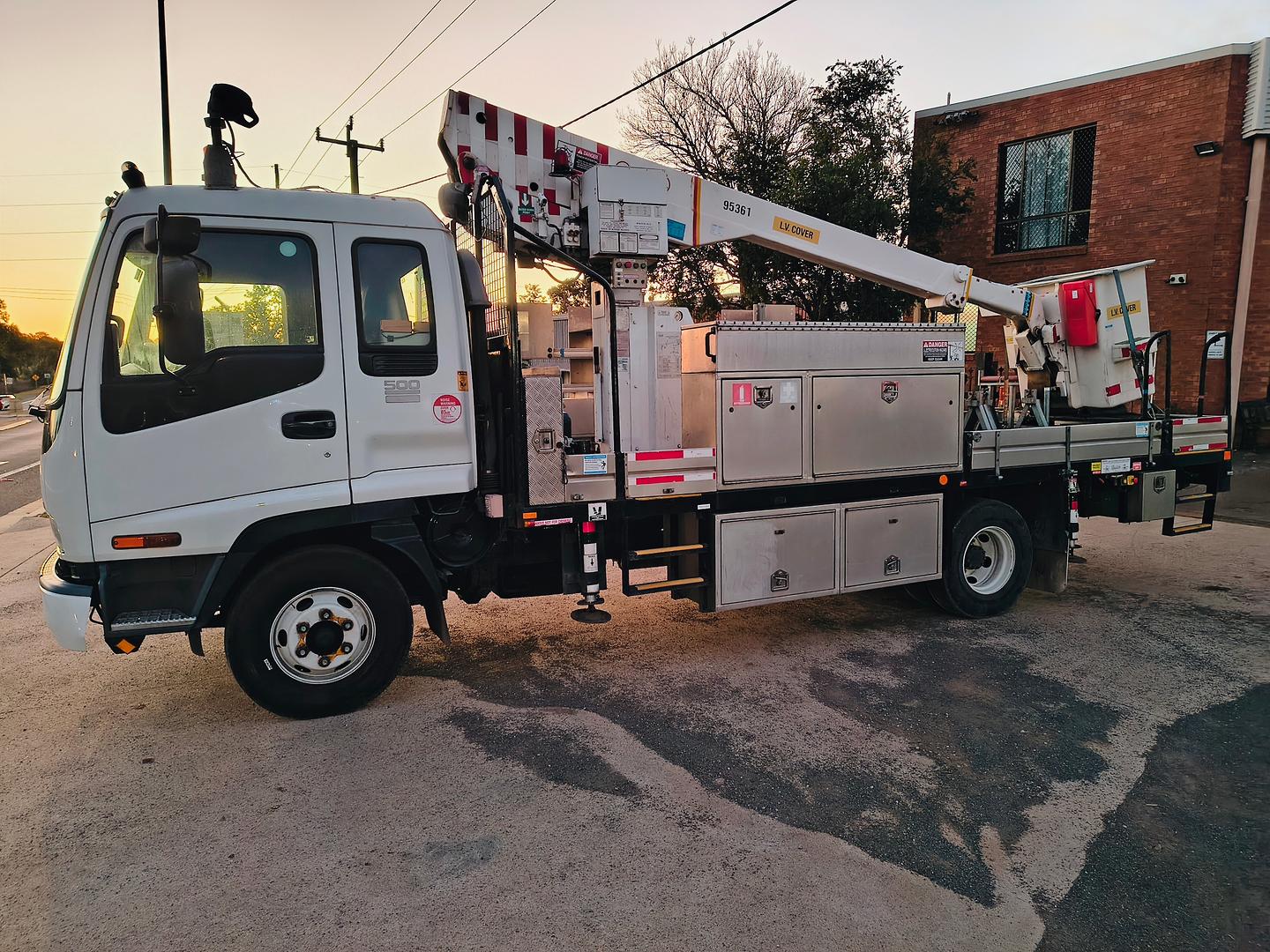 2005 ISUZU FRR F3 500 AUTO 4 SP AUTOMATIC C/CHAS