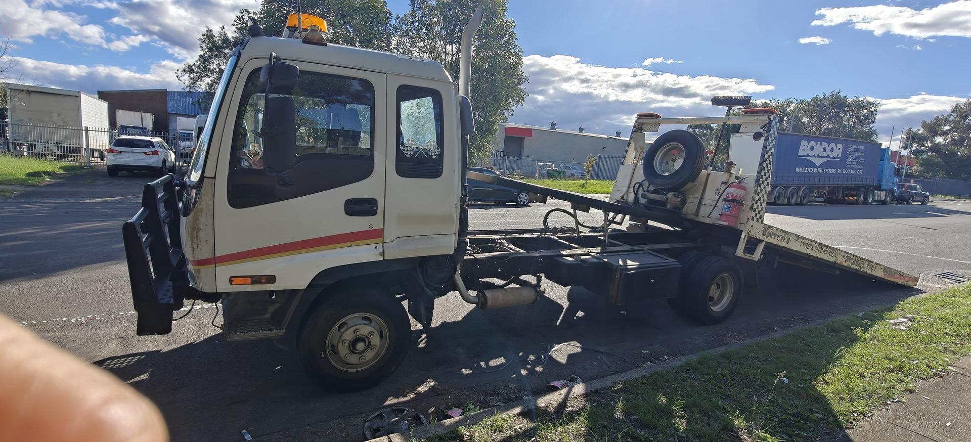 2000 ISUZU FRR 500 SHORT 5 SP MANUAL C/CHAS