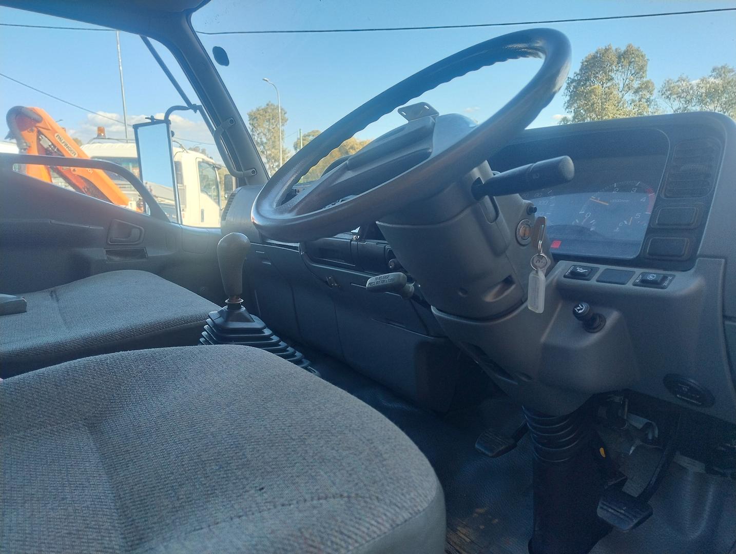 1996 MITSUBISHI FUSO TRUCK