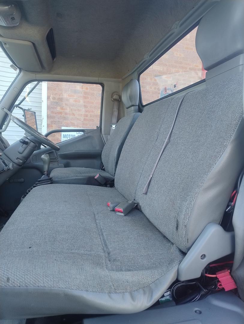 1996 MITSUBISHI FUSO TRUCK