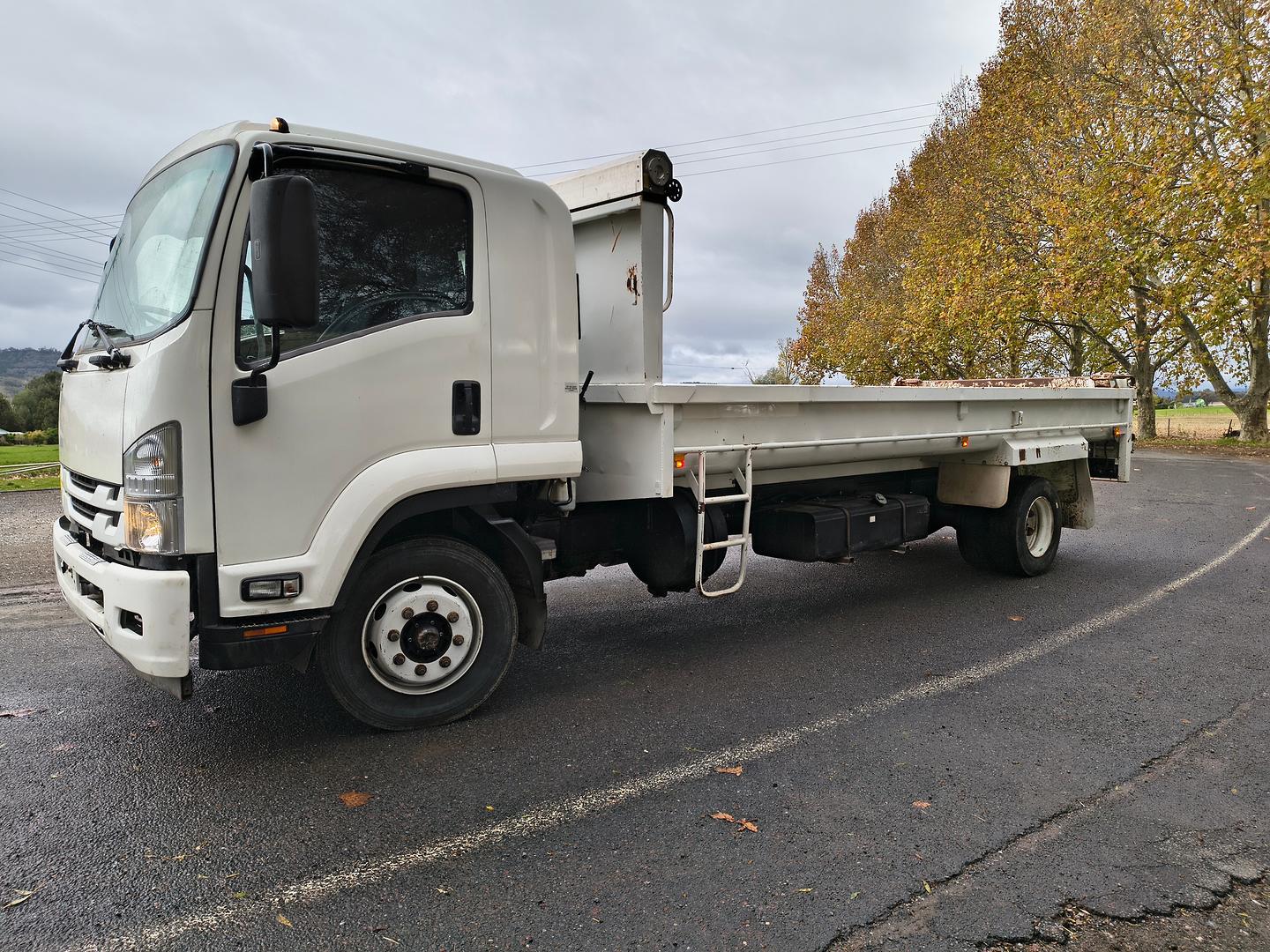 2017 ISUZU FSR F MY16 140/120-260 (LWB) 6 SP MANUAL C/CHAS