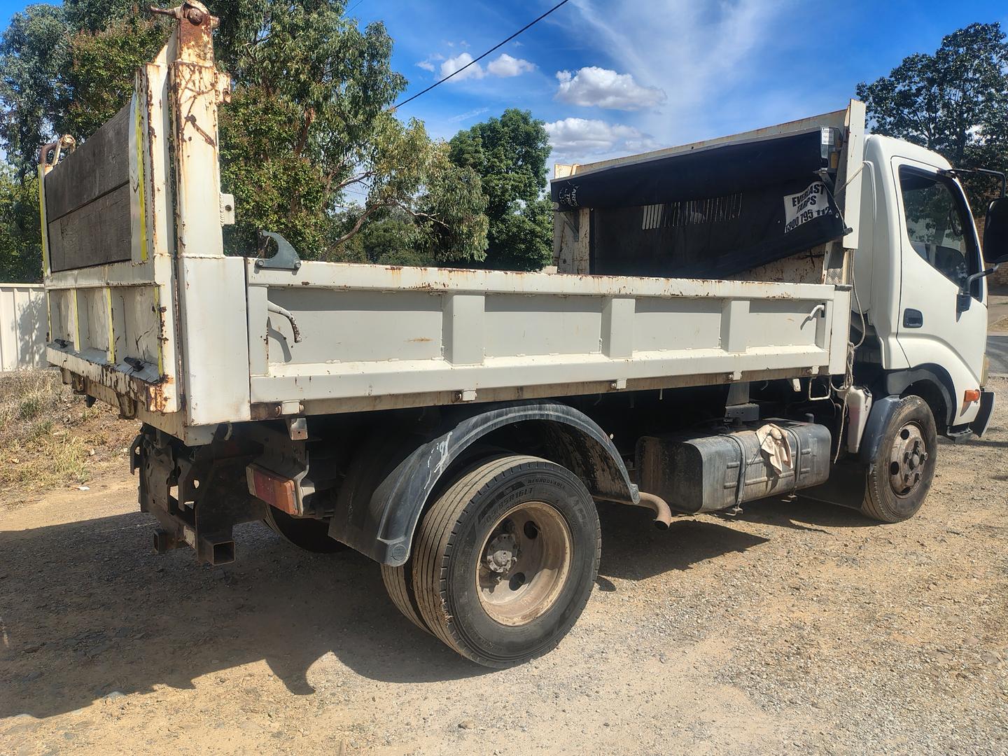2008 HINO 300 XZU307R 414 5 SP MANUAL C/CHAS