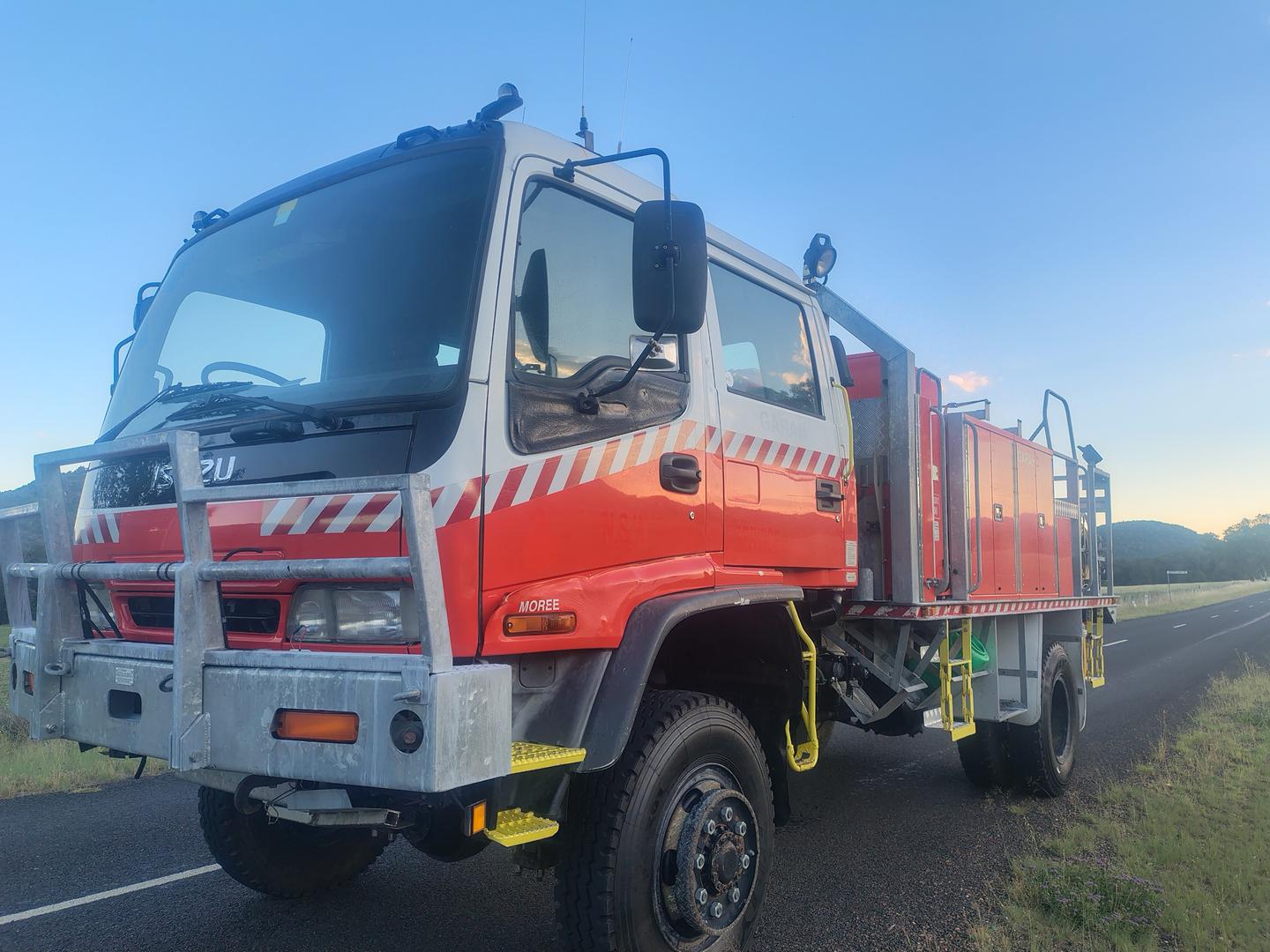 2001 ISUZU FTS FY 750 (4x4) 7 SP MANUAL + O/DRIVE CREW C/CHAS
