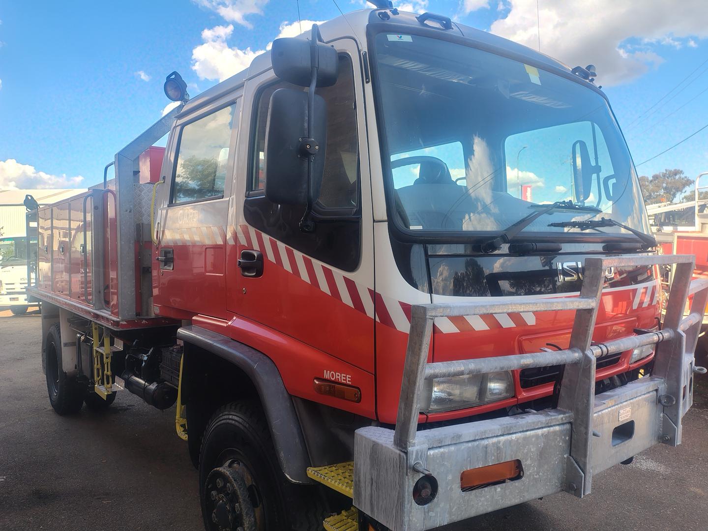2001 ISUZU FTS FY 750 (4x4) 7 SP MANUAL + O/DRIVE CREW C/CHAS