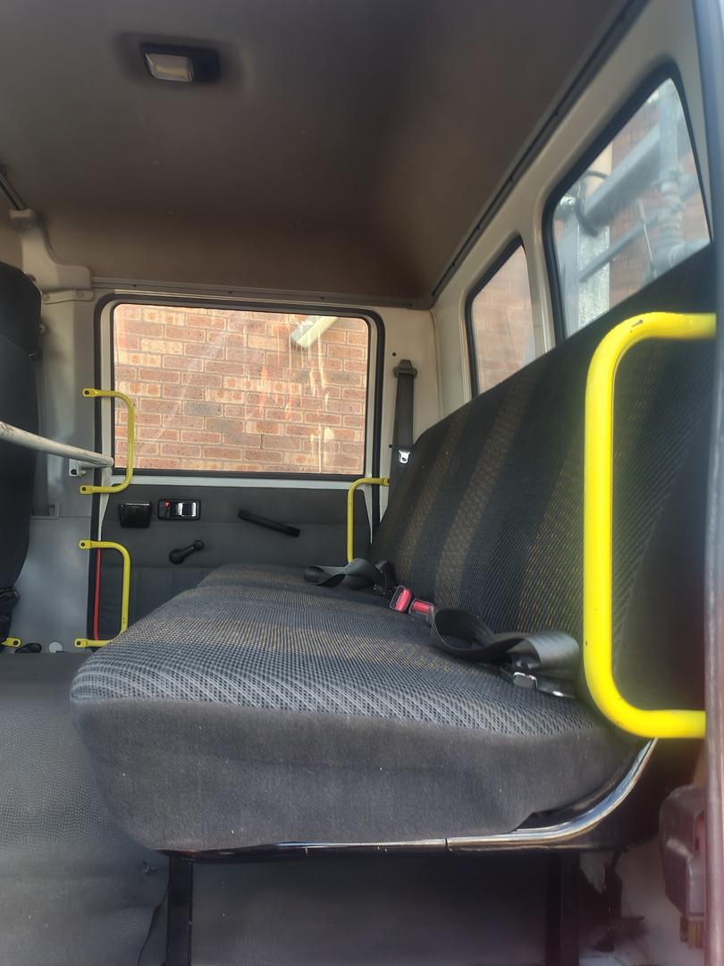 2001 ISUZU FTS FY 750 (4x4) 7 SP MANUAL + O/DRIVE CREW C/CHAS