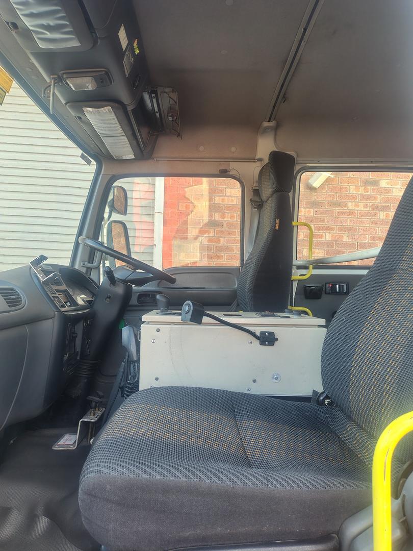 2001 ISUZU FTS FY 750 (4x4) 7 SP MANUAL + O/DRIVE CREW C/CHAS
