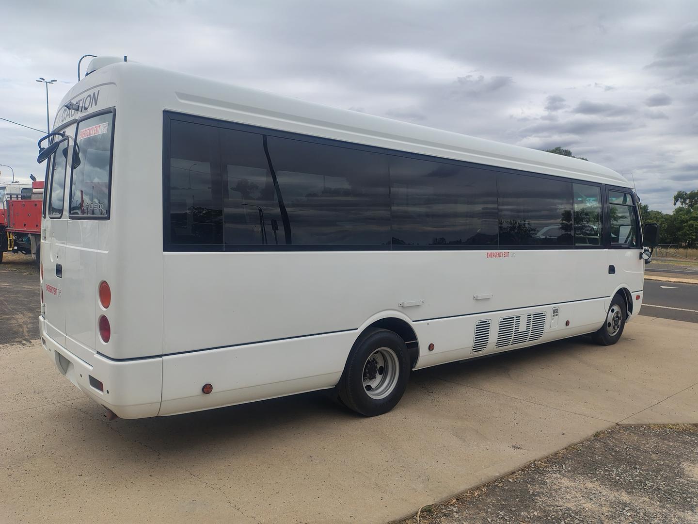 2014 MITSUBISHI FUSO ROSA BE64D BASE 6 SP AUTOMATIC BUS