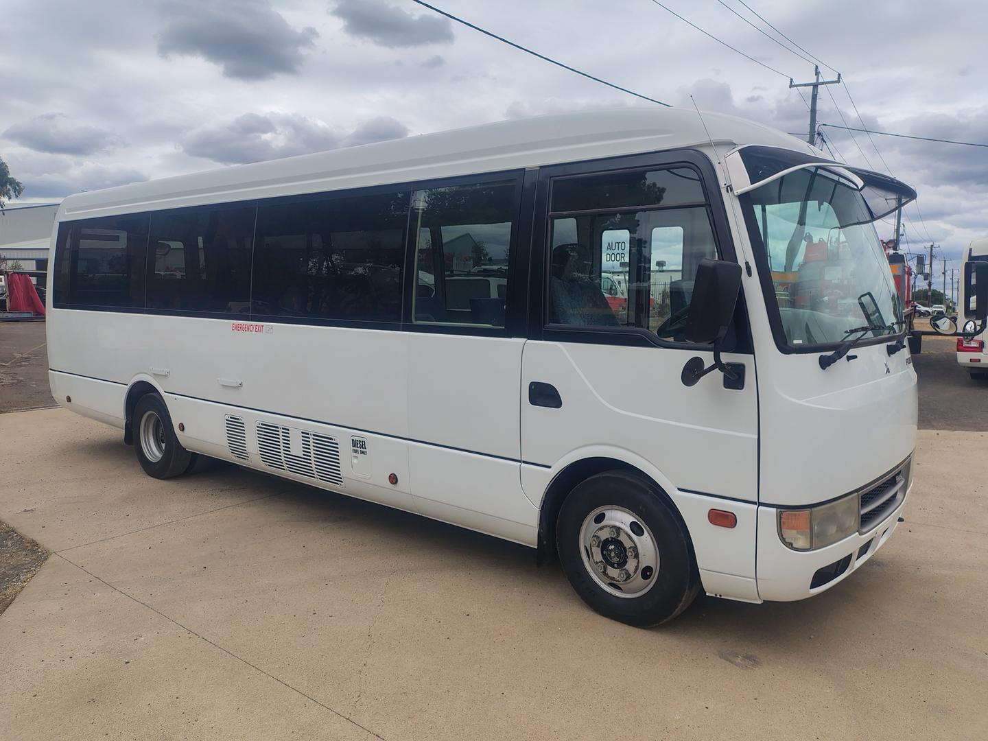 2014 MITSUBISHI FUSO ROSA BE64D BASE 6 SP AUTOMATIC BUS