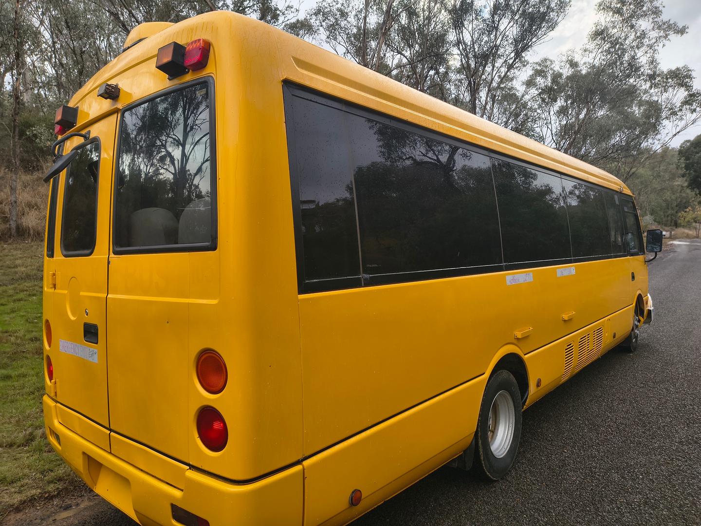 2014 MITSUBISHI FUSO ROSA BE64D DELUXE 6 SP MANUAL BUS