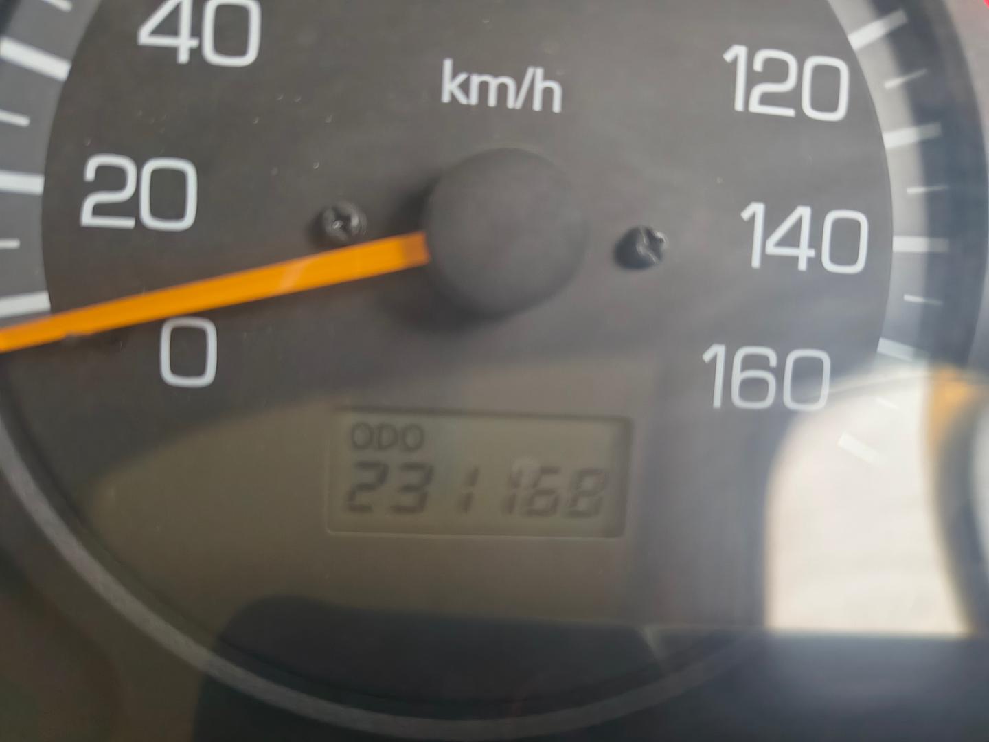 2014 MITSUBISHI FUSO ROSA BE64D DELUXE 6 SP MANUAL BUS