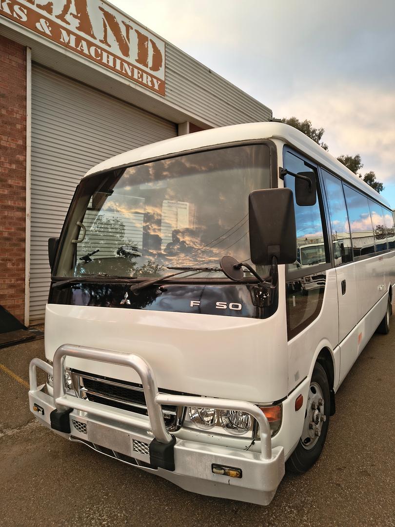 2014 MITSUBISHI FUSO ROSA BE64D DELUXE 6 SP MANUAL BUS