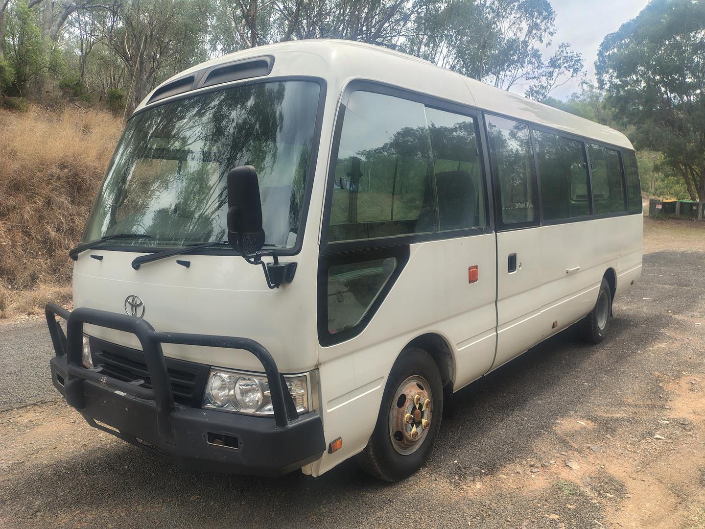2007 TOYOTA COASTER XZB50R 07 UPGRADE DELUXE (LWB) 5 SP MANUAL BUS