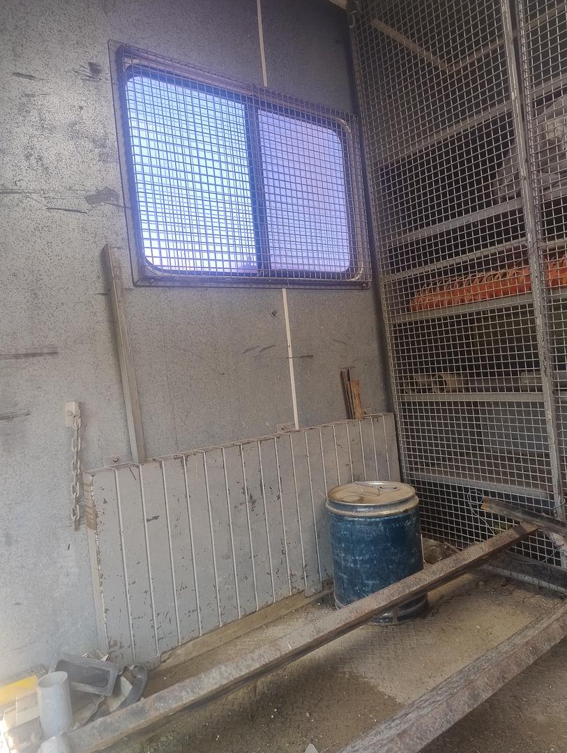 1990 JAKAB SITE WORK VAN VAN