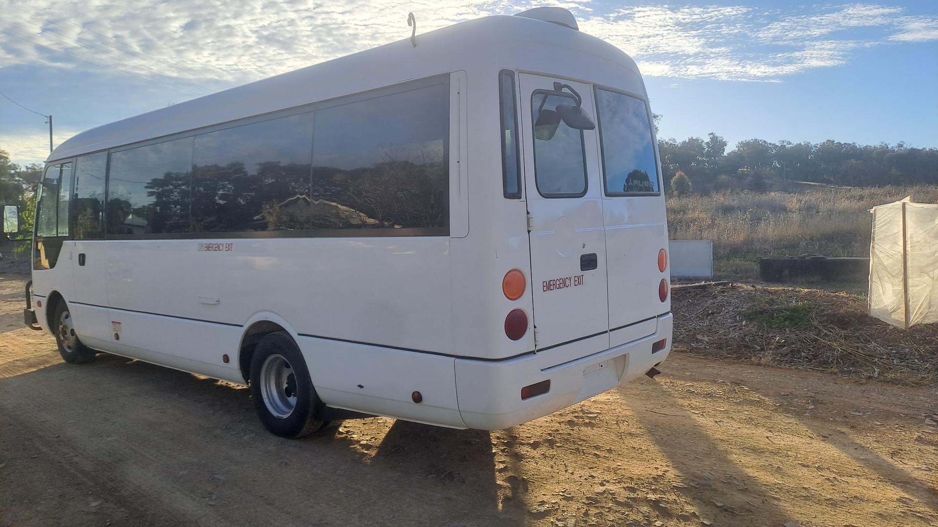 2013 MITSUBISHI FUSO ROSA BE64D DELUXE 6 SP AUTOMATIC BUS