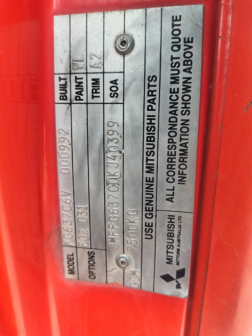 2000 MITSUBISHI CANTER 500 MANUAL TIPPER