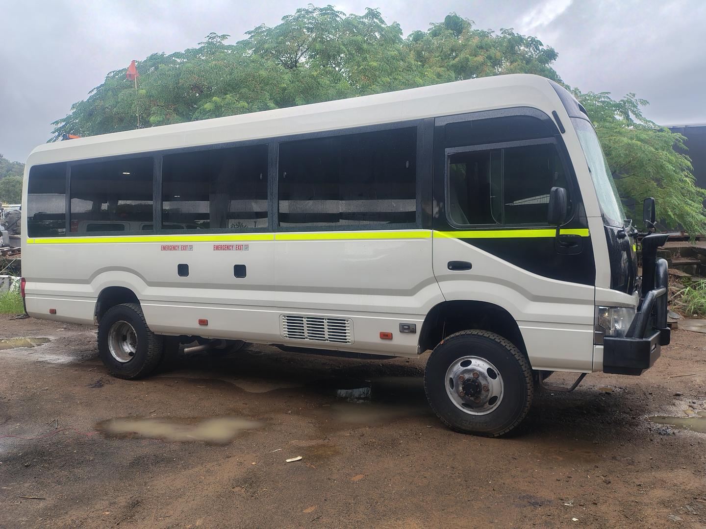 2017 TOYOTA COASTER XZB50R MY15 DELUXE (LWB) 4 SP AUTOMATIC BUS