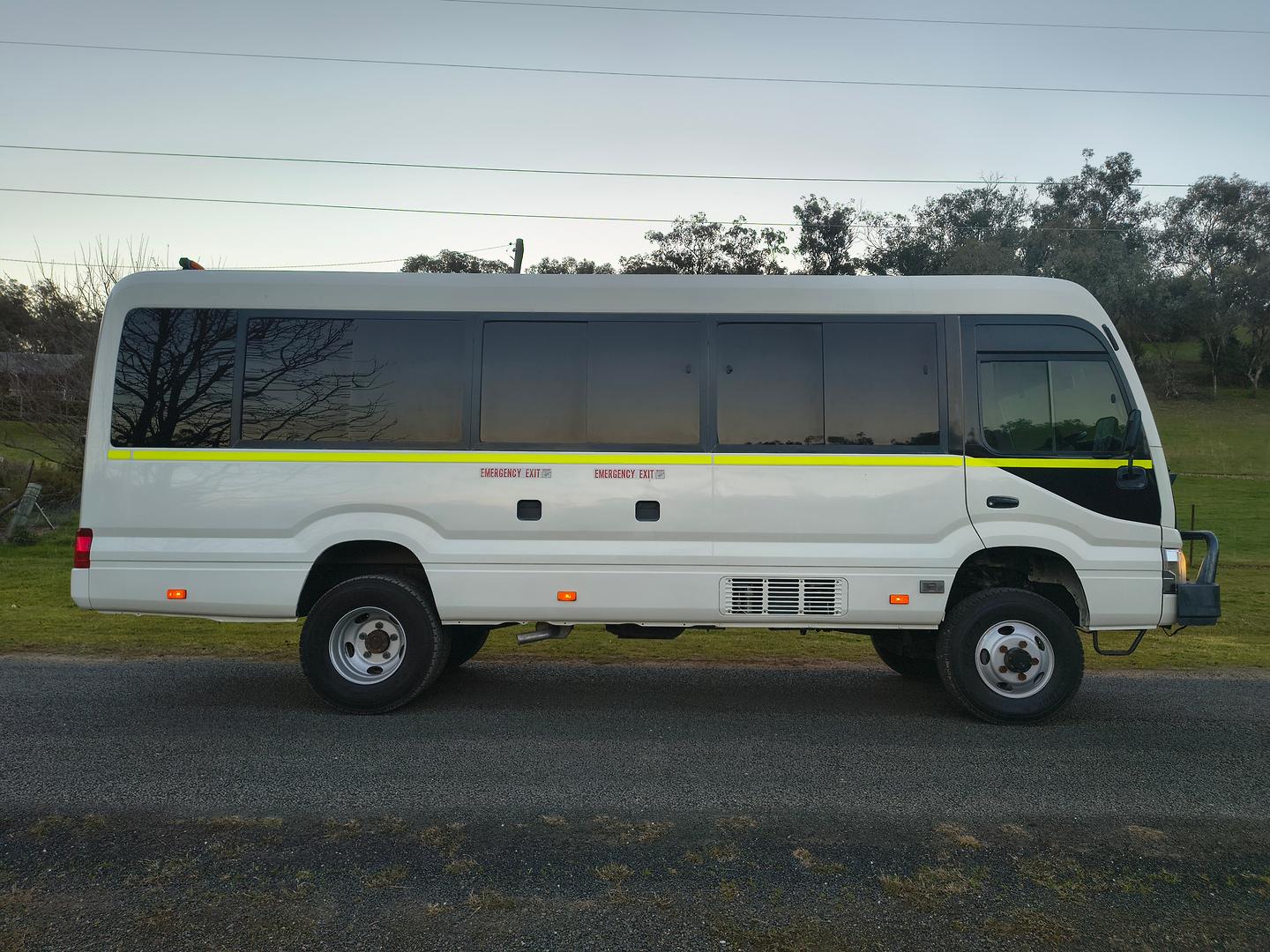 2017 TOYOTA COASTER XZB50R MY15 DELUXE (LWB) 4 SP AUTOMATIC BUS