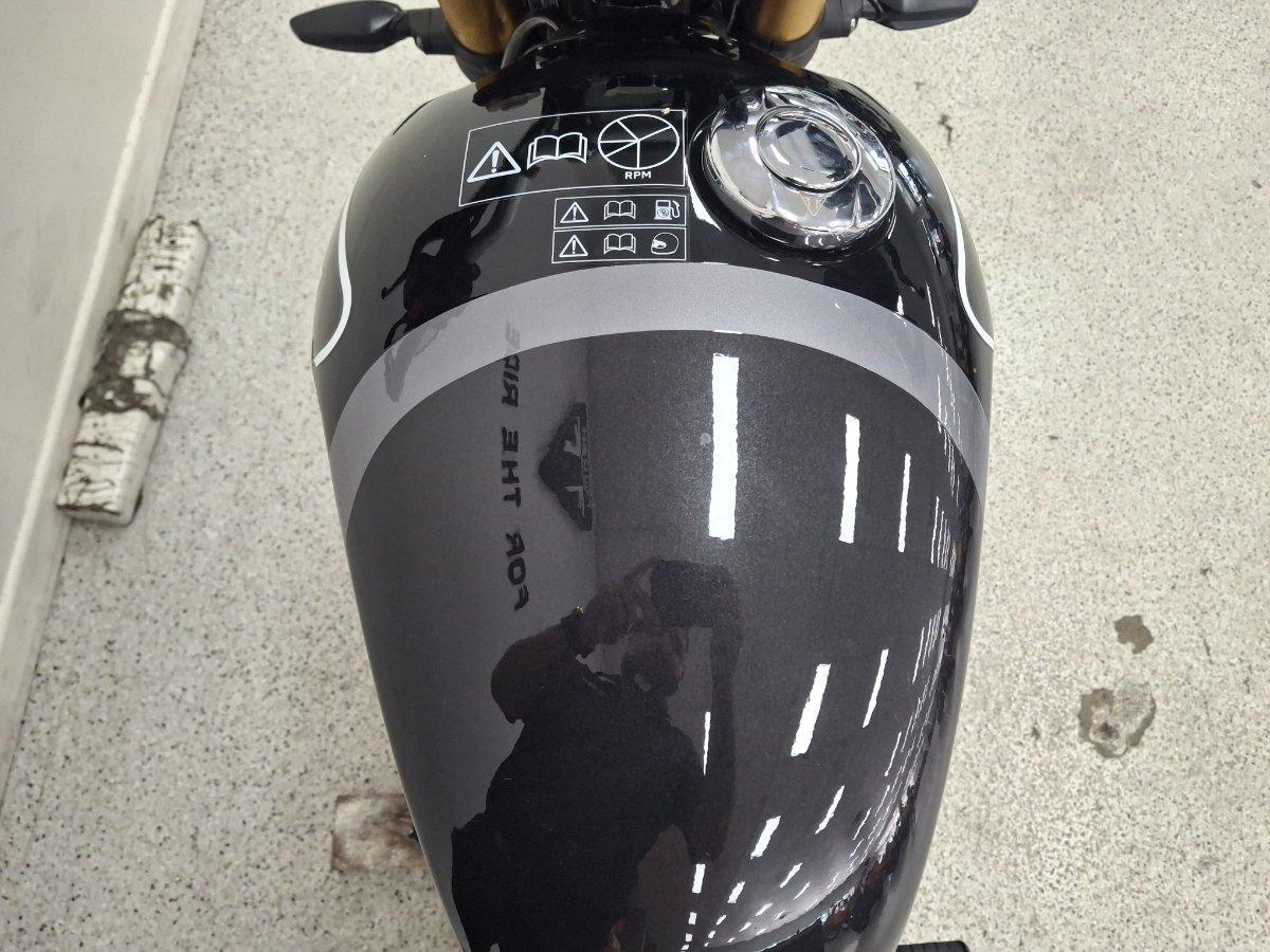 2025 TRIUMPH SPEED 400 ROAD