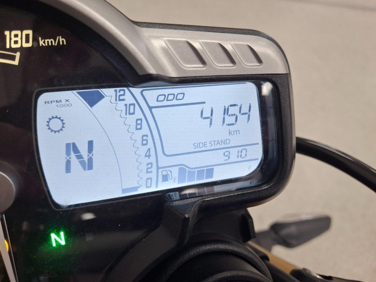 2025 TRIUMPH SPEED 400 ROAD