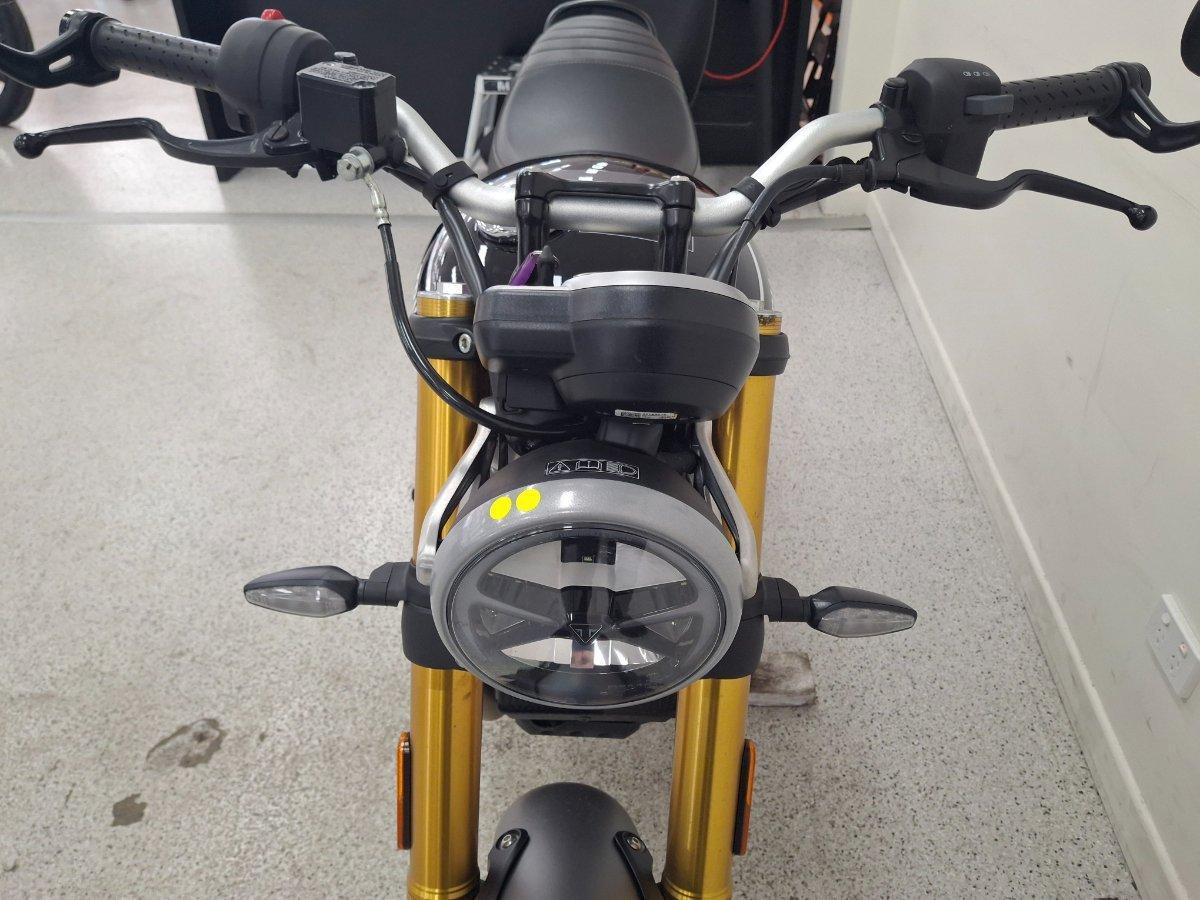 2025 TRIUMPH SPEED 400 ROAD