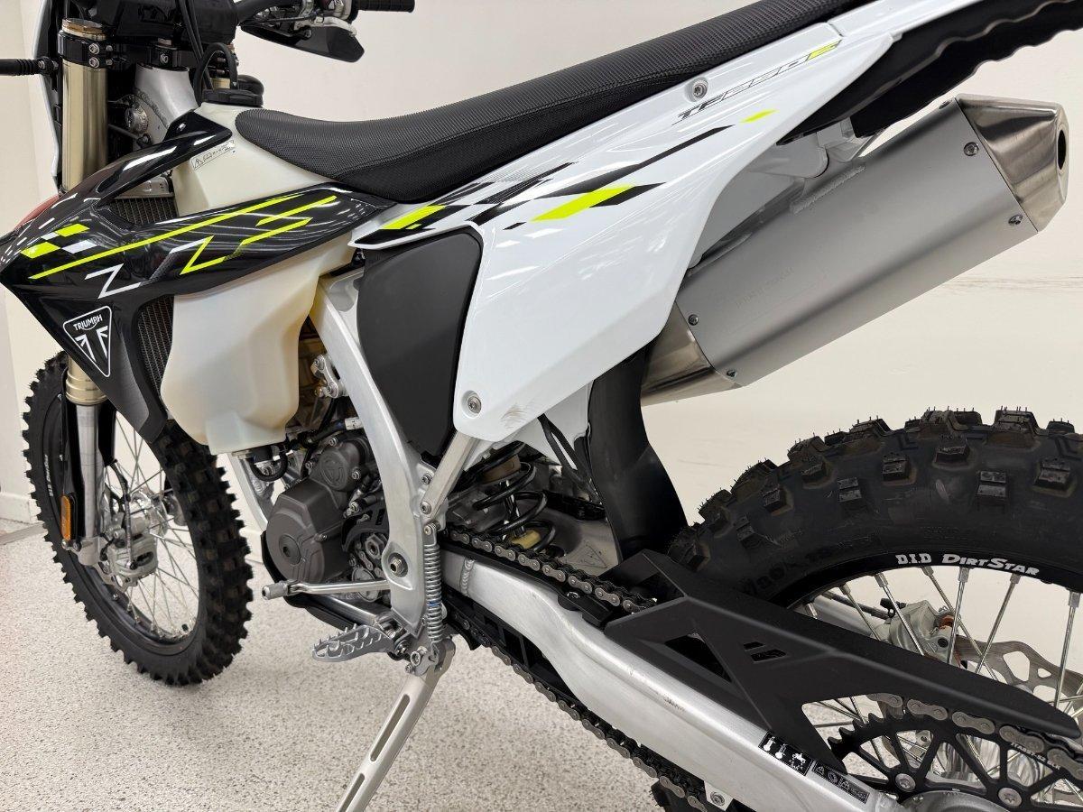 2025 TRIUMPH TF 250-E ENDURO