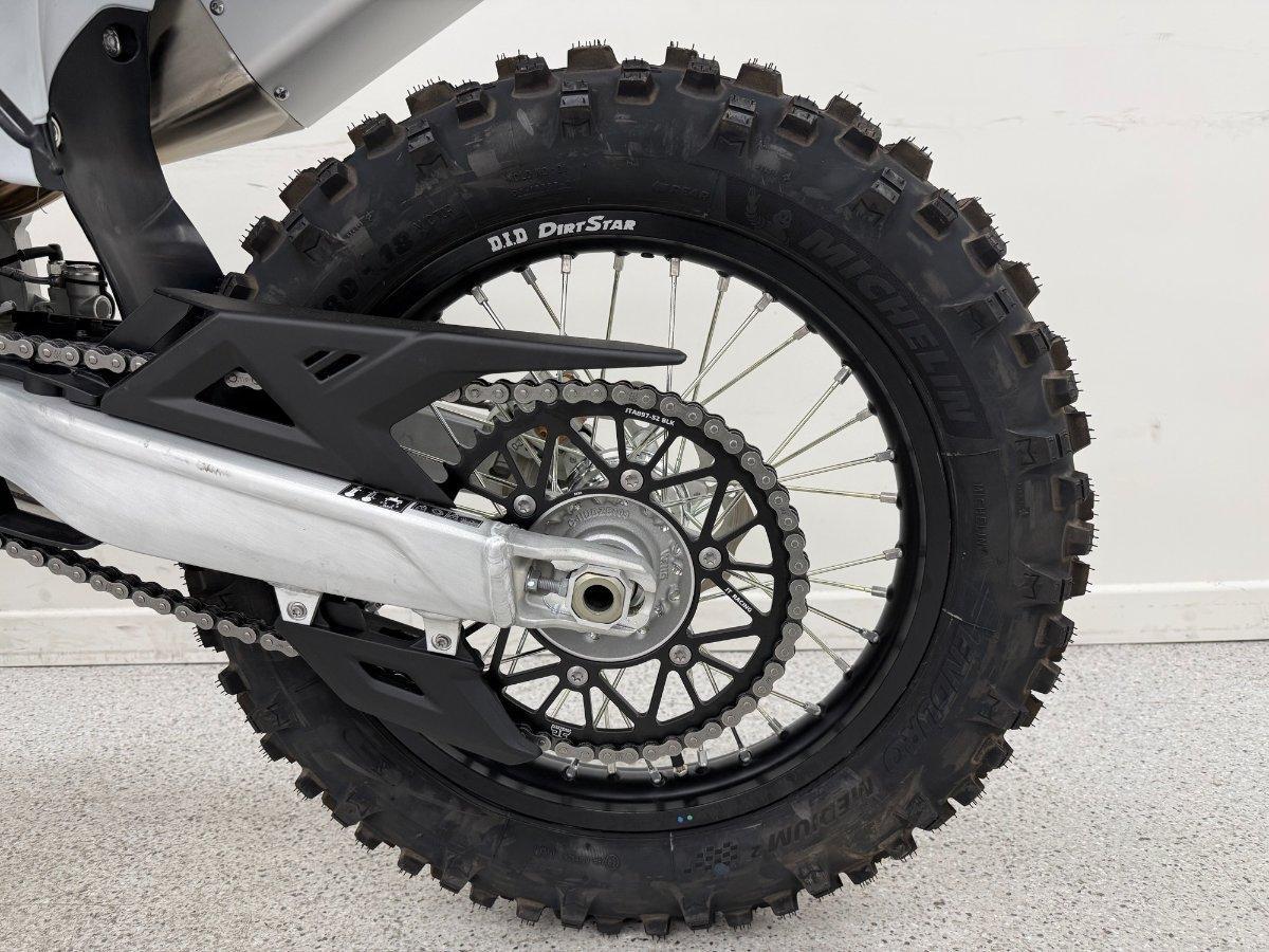 2025 TRIUMPH TF 250-E ENDURO
