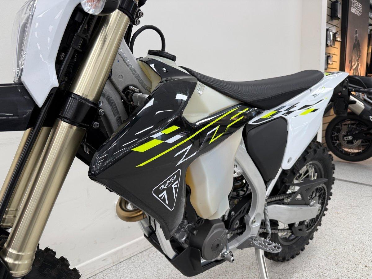 2025 TRIUMPH TF 250-E ENDURO