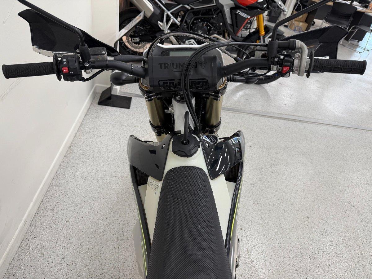 2025 TRIUMPH TF 250-E ENDURO